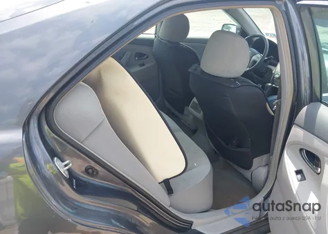 2008 Toyota Camry Le z USA, uszkodzony, nr VIN 4T1BE46K98U766335